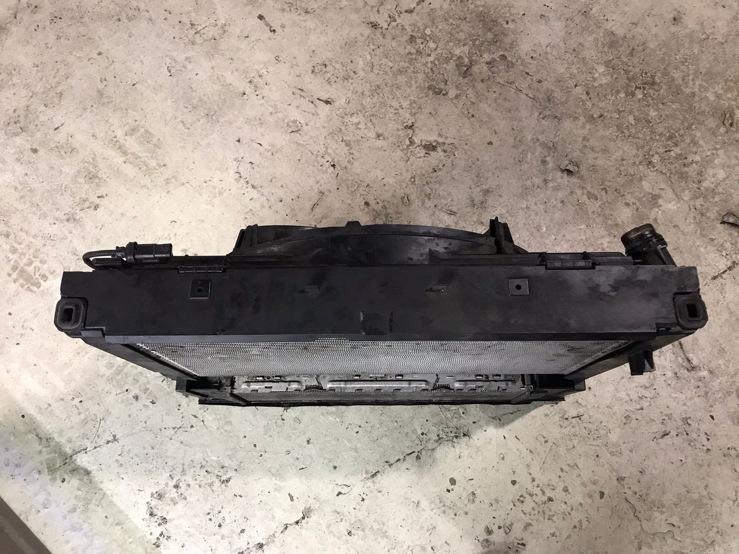 RADIATOR INTERCOOLER CONDENSER FAN COMPLETE OEM 12-16 BMW F30 F32 328I 428I N26  SKU 696
