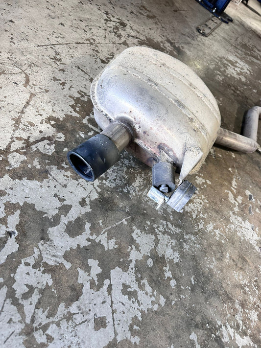 COMPLETE EXHAUST MUFFLER BMW 535I BMW OEM SKU 721