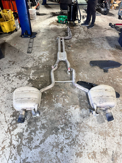 COMPLETE EXHAUST MUFFLER BMW 535I BMW OEM SKU 721