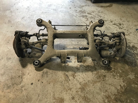 11-16 BMW F10 535XI X DRIVE COMPLETE REAR AXLE CARRIER SUBFRAME W/O DIFF SKU 750