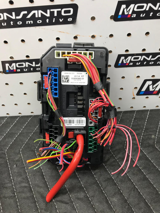 POWER DISTRIBUTION JUNCTION FUSE BOX RELAY OEM 12-18 OEM BMW F30 F32 F33 F80 F82 F83  SKU 761