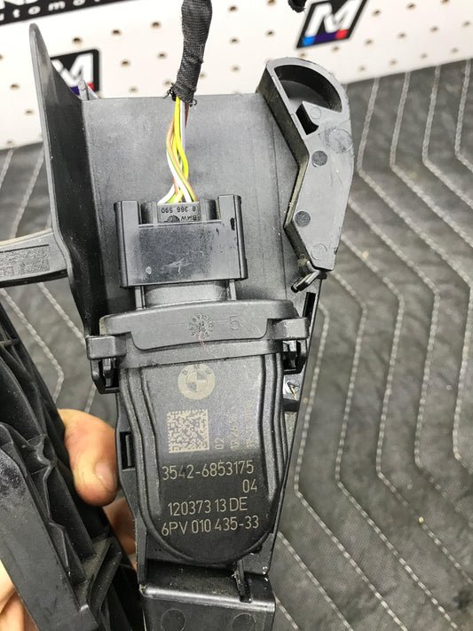 12-18 BMW F30 F31 F34 3-SERIES GAS ACCELERATION PEDAL OEM SKU 770