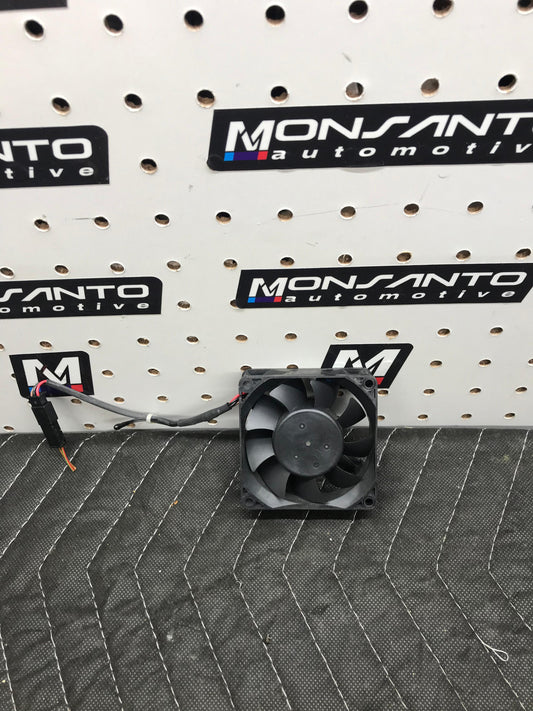 2014-16 BMW 750LI AMPLIFIER COOLING FAN OEM SKU 822