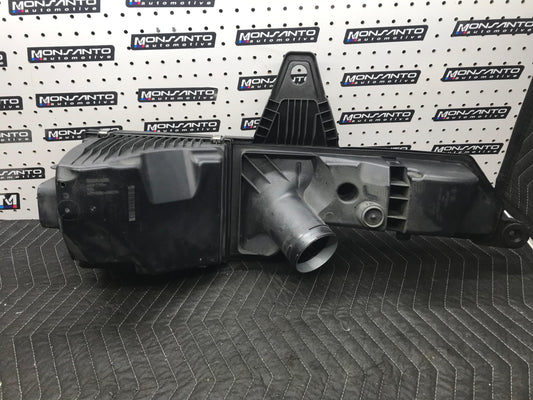 AIR CLEANER FILTER HOUSING BOX OEM 2012 - 2016 BMW F30 F32 328I 428I SULEV N26  SKU 858