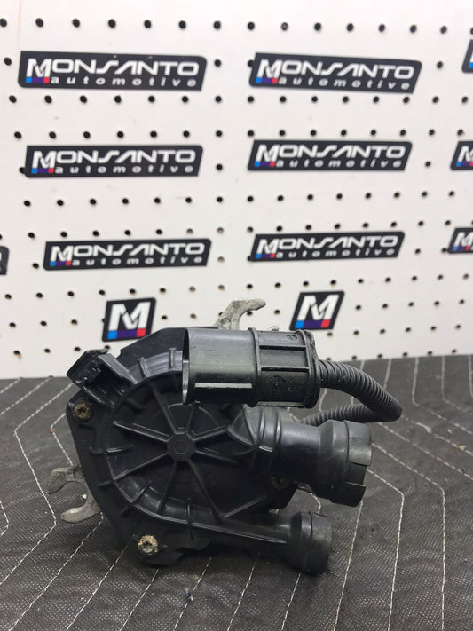 ENG. SECONDARY AIR INJECTION PUMP OEM 09-13 BMW E92 LCI 328XI COUPE N51 SKU 899