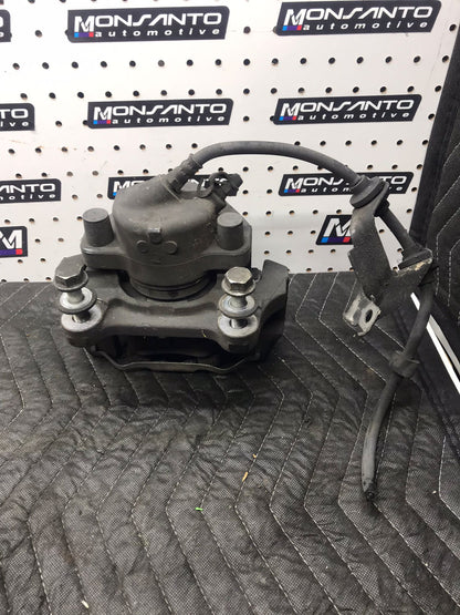 CALIPER BRAKE BMW E90 330I LEFT DRIVER  SKU 1079