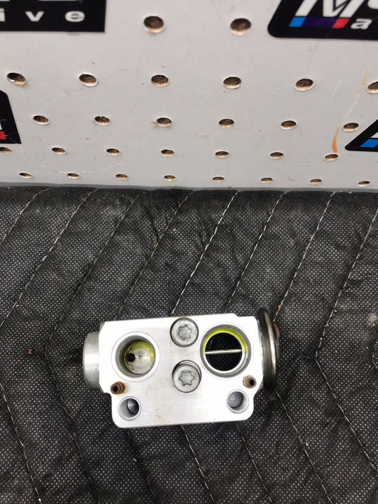 A/C EVAPORATOR AIR CONDITIONING EXPANSION VALVE OEM 07-13 BMW E90 E91 E92 E93 SKU 1069