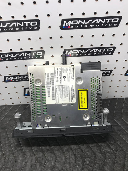 PROFESSIONAL RADIO STEREO CD OEM BMW E88 E82 E90 E92 E93 E84 SKU 1081
