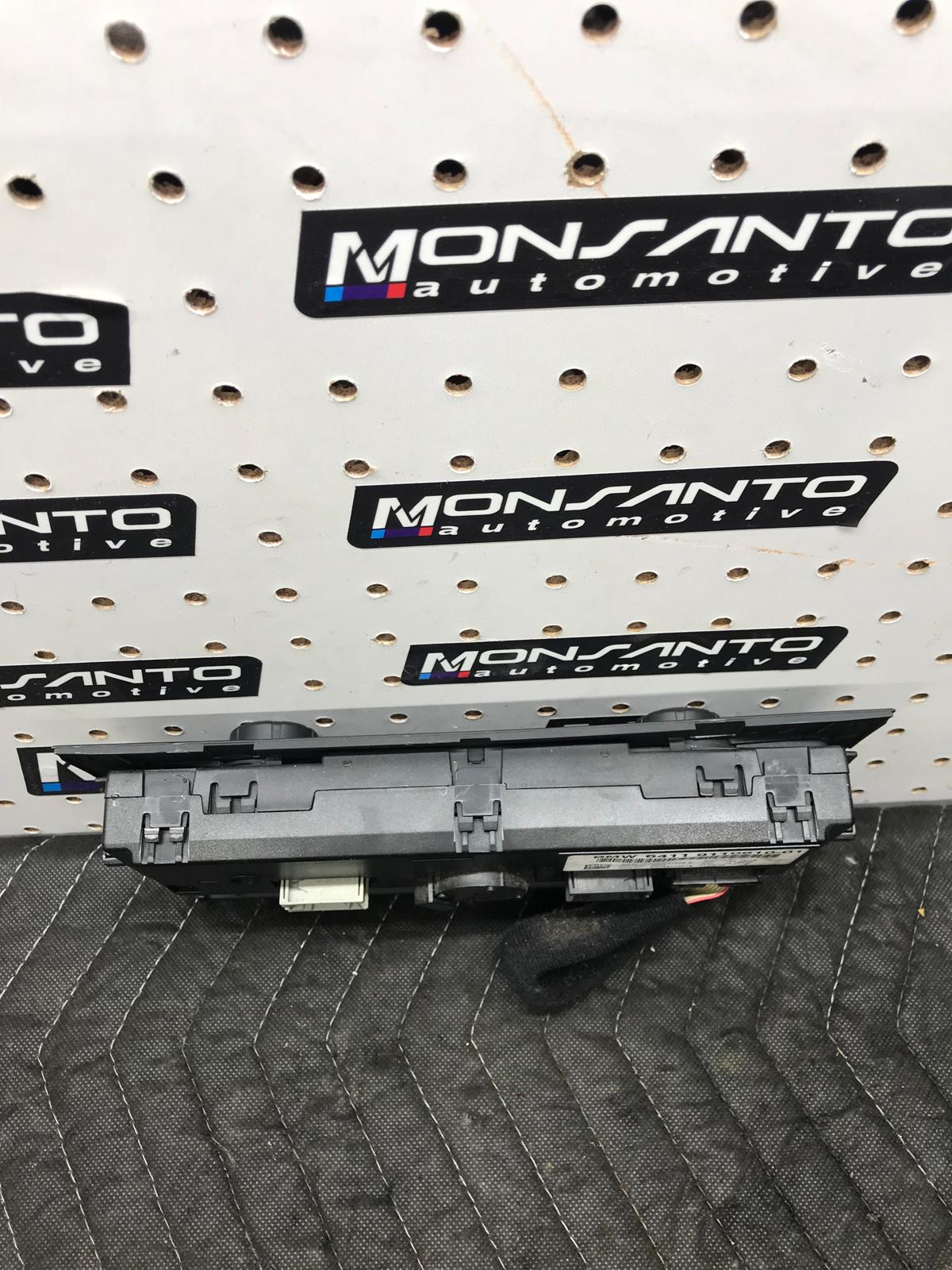 2006 BMW 330I AC AND HEATER CONTROL OEM SKU 1082