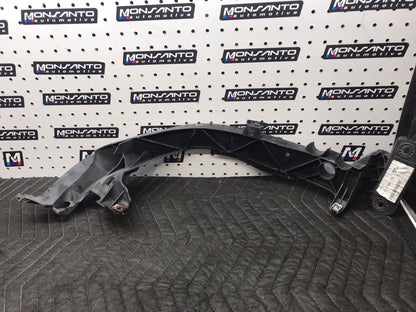 RIGHT PASSENGER HEADLIGHT ARM BRACKET MOUNT PLASTIC 08-13 BMW E82 E88 128 135 SKU 1097