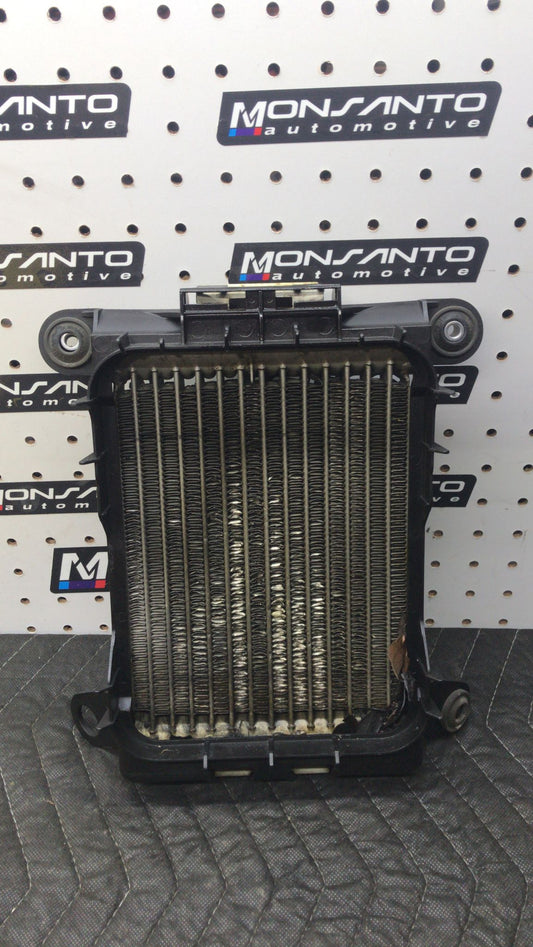 ENGINE OIL COOLER RADIATOR PASSENGER RIGHT 12-15 OEM BMW F22 F30 F32 F34 F36 SKU 1099
