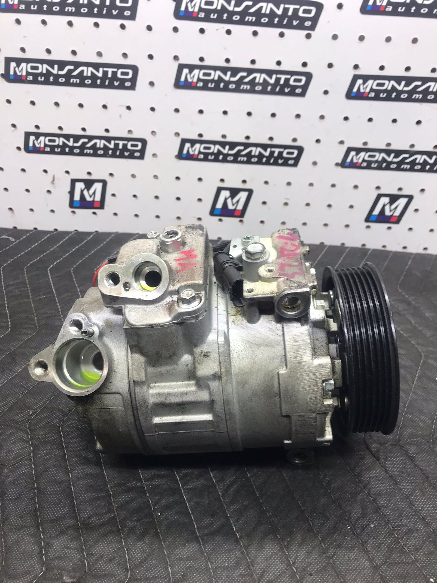 A/C AIR CONDITIONER AC COMPRESSOR 328XI E90 N51 N52  SKU 1109
