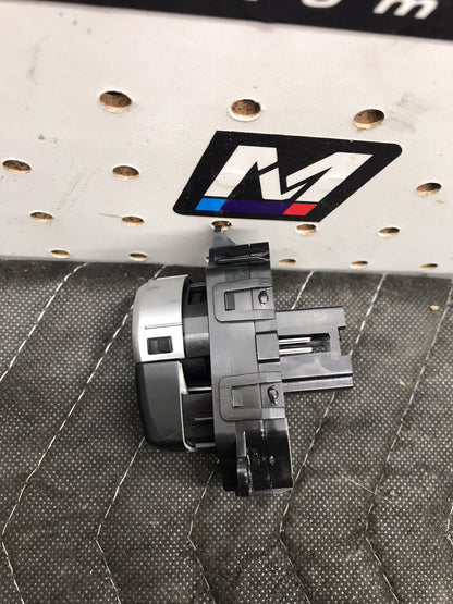 11-16 BMW 528 535 5 SERIES F10 START STOP ENGINE BUTTON IGNITION SKU 1125
