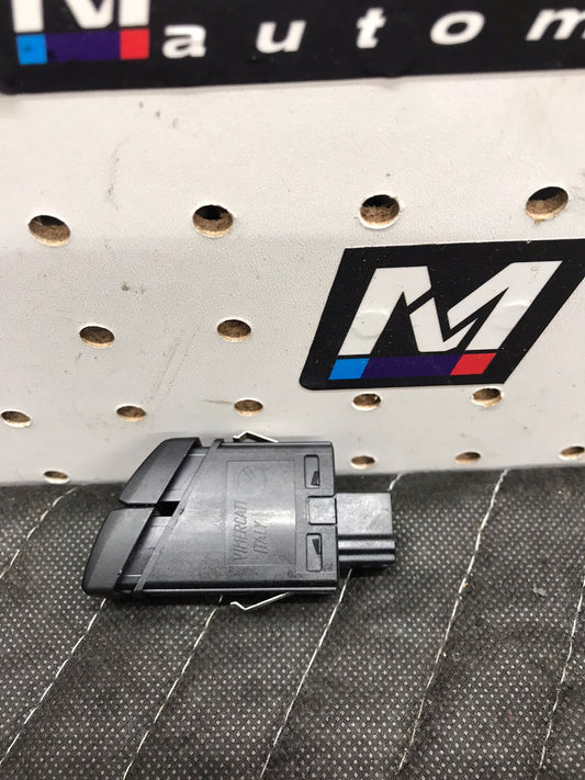 HAZARD CENTRAL LOCK SWITCH OEM BMW F01 F02 F06 F07 F10 F11 F12 F13 F25  SKU 1126