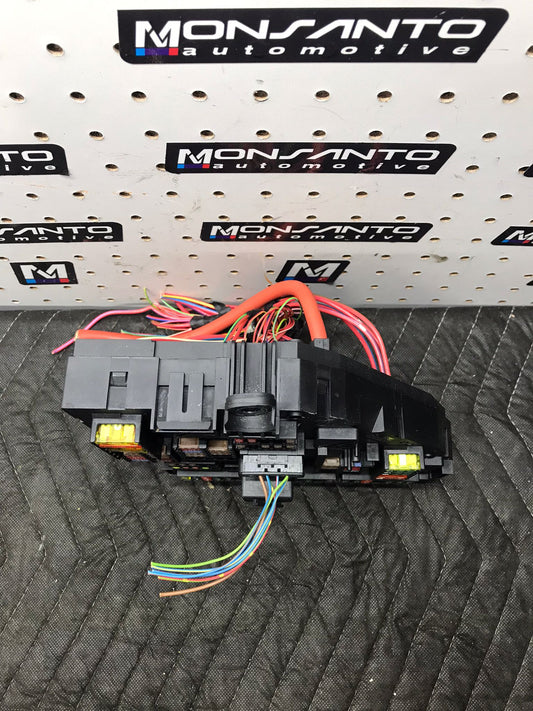 10-16 BMW 528I 535I REAR DISTRIBUTION POWER FUSE BOX  OEM SKU 1150