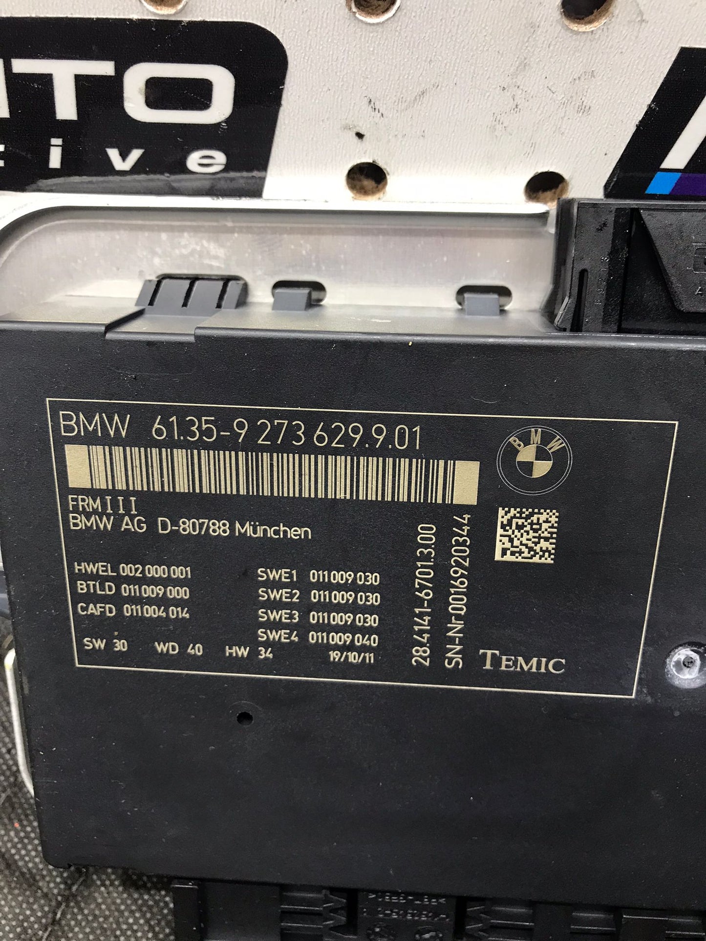 11-16 BMW F07 F10 528I 535I FRM3 FOOTWELL BODY LIGHT CONTROL MODULE  OEM SKU 1165