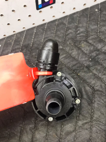 AUXILIARY ELECTRIC WATER PUMP OEM 15-19 BMW F30 F32 F80 F82 F83 320I 330I 430I M3 M4  SKU 1177