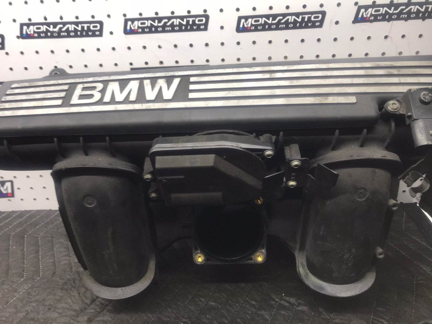 BMW THREE 3 STAGE INTAKE MANIFOLD DISA 330I 130I N52 N51 E90 B30 SKU 1195