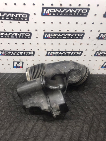 AIR INTAKE RUBBER HOSE TUBE DUCT OEM 07-11 BMW E92 E93 328I 335I 3.0L SKU 1196