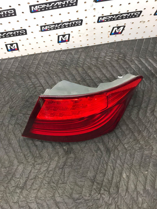 2011 2012 2013 BMW 5 SERIES REAR RIGHT PASSENGER SIDE TAIL LIGHT OEM SKU 1220