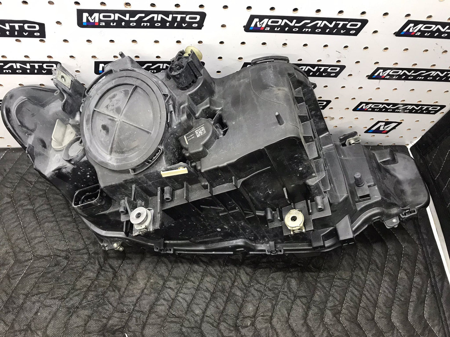 HEADLIGHT LEF DRIVER BMW OEM F30 328I 320I 2012-2016 SKU 1229