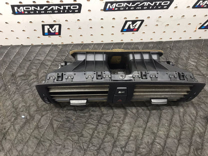FRESH AIR GRILL CENTER VENT OEM BMW 1 SERIES E81 E82 E87 E87 E88 SKU 1235