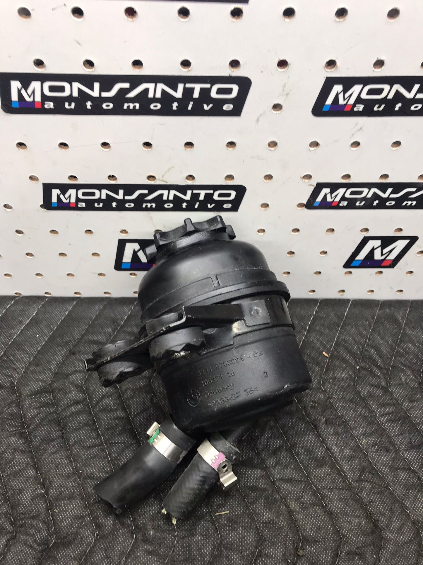 POWER STEERING FLUID RESERVOIR 2007 2008 2009 2010 2011 BMW 328I 128I E88 OEM  SKU 1280