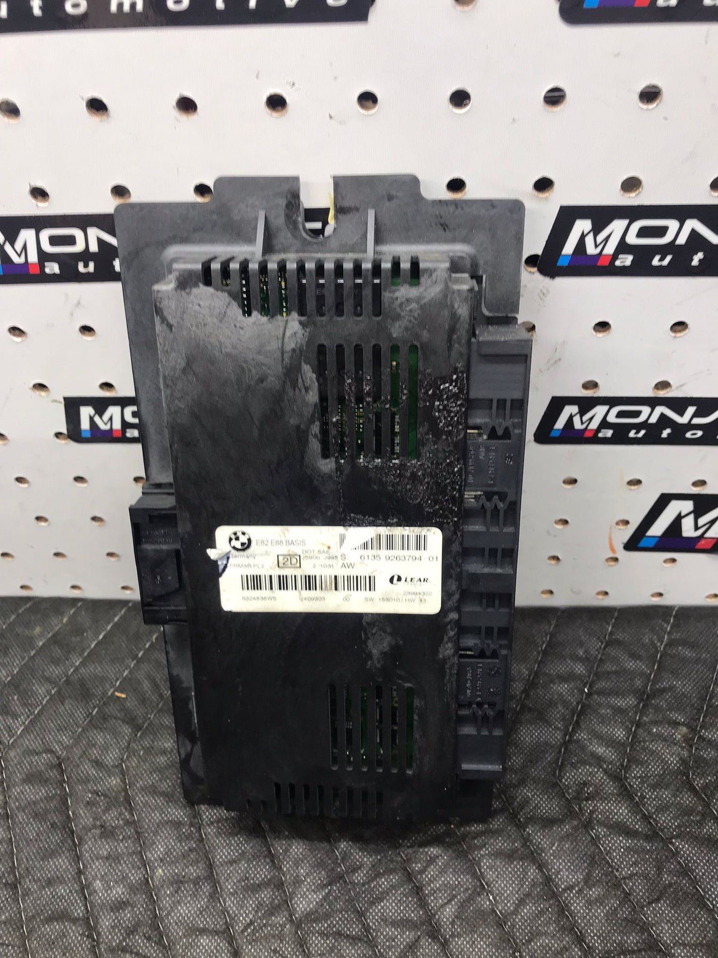BMW 1 3 SERIES E87 E81 E88 E82 E90 E91 E92 E93 FOOTWELL MODULE SKU 1282