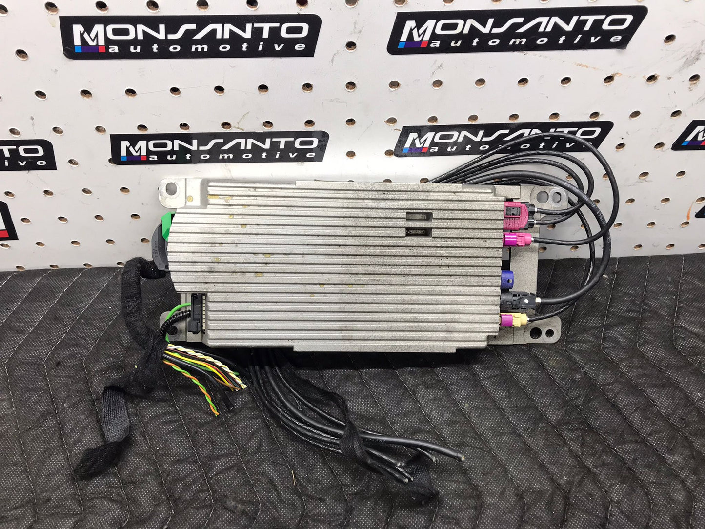 COMBOX COMMUNICATION TELEMATICS CONTROL MODULE BMW SERIE 1 3 135I 128I 328I Z4 X1 M3  SKU 1287