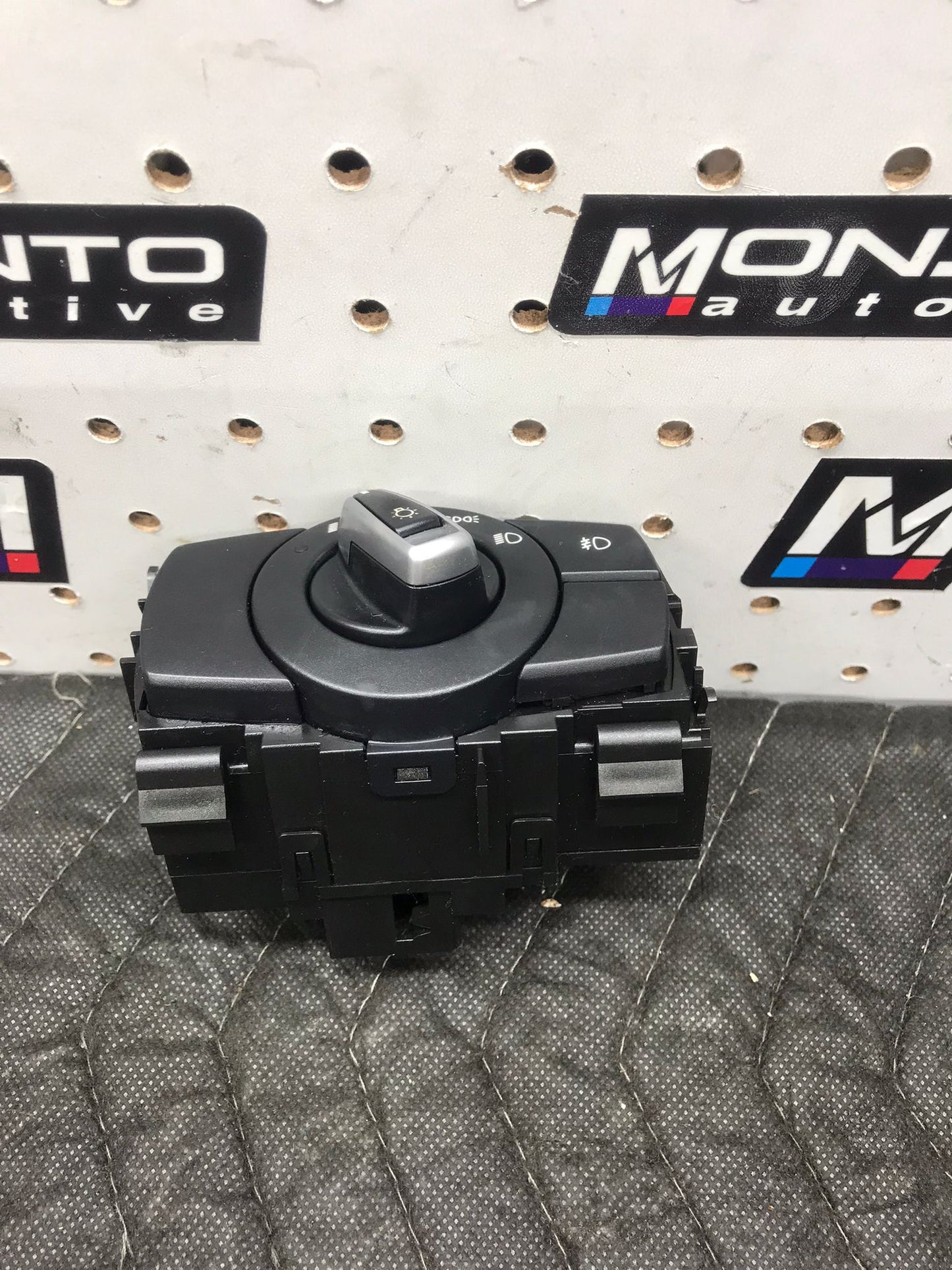 2006-12 BMW 3 SERIES 328 335 E90 HEADLIGHT CONTROL SWITCH BLACK E88 128I  SKU 1300