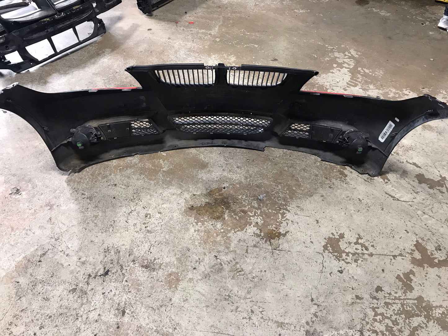 FRONT BUMPER GREY BMW E90 330I 2006-2011 DEATAILS SKU 1315