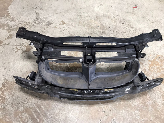 RADIATOR  CLIP BUMPER SUPPORT BMW OEM E90 330I 328I E92 SKU 1316
