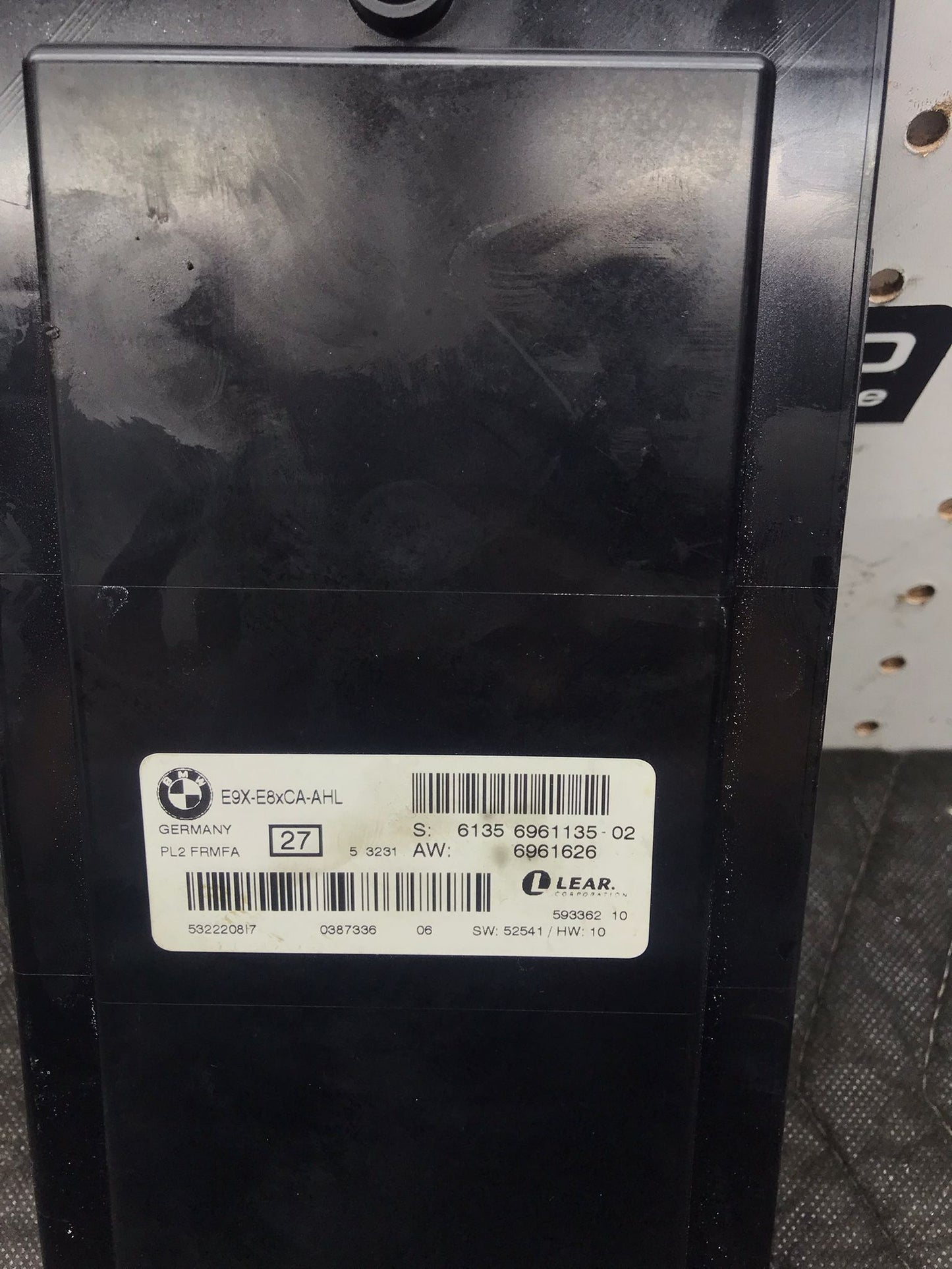 BMW E90 06-11 FRM FOOTWELL RESOURCE MODULE FRM 2 OEM SKU 1322
