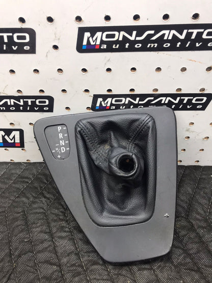 BMW E90  STORING PARTITION SHIFTER TRIM FOR AUTOMATIC GEARBOX SKU 1323