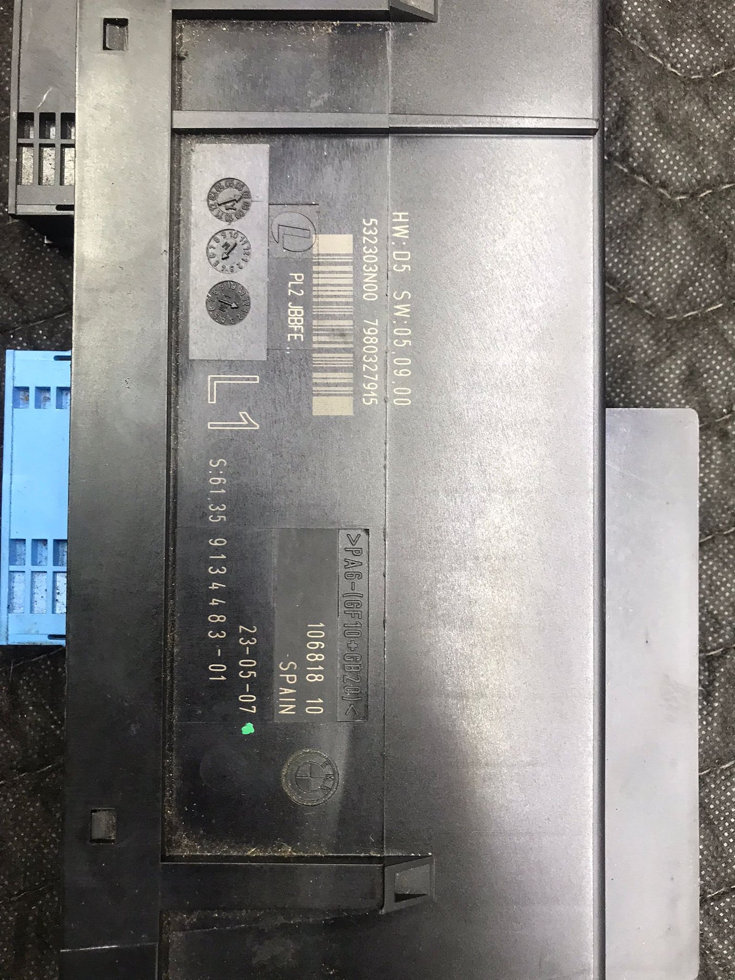 BMW L1 JUNCTION BOX BODY CONTROL MODULE FITS 3 SERIES E90 SKU 1334