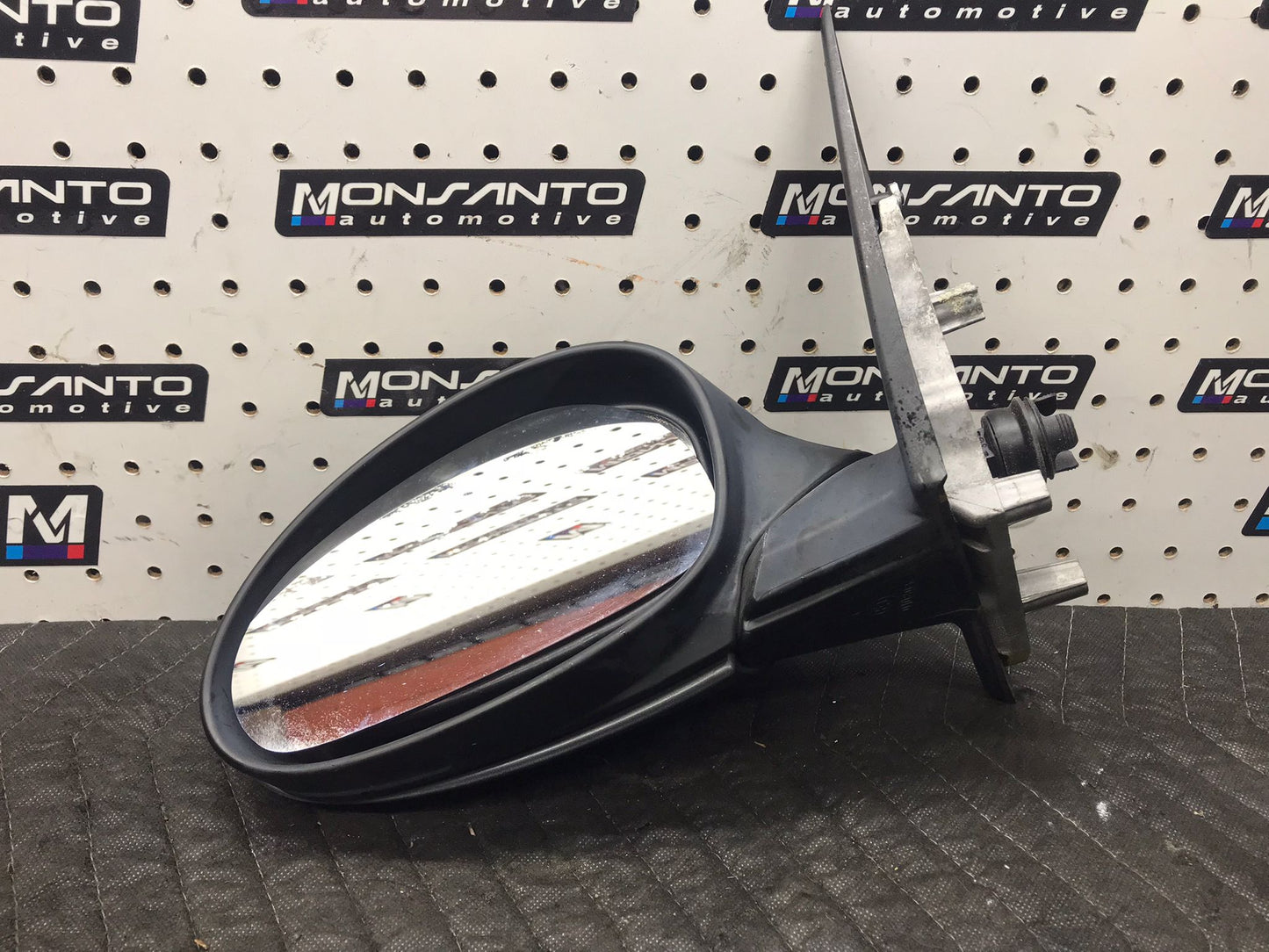 2006-2012 BMW 328I 330I 335I E90 FRONT LEFT DRIVER DOOR SIDE VIEW MIRROR OEM SKU 1347