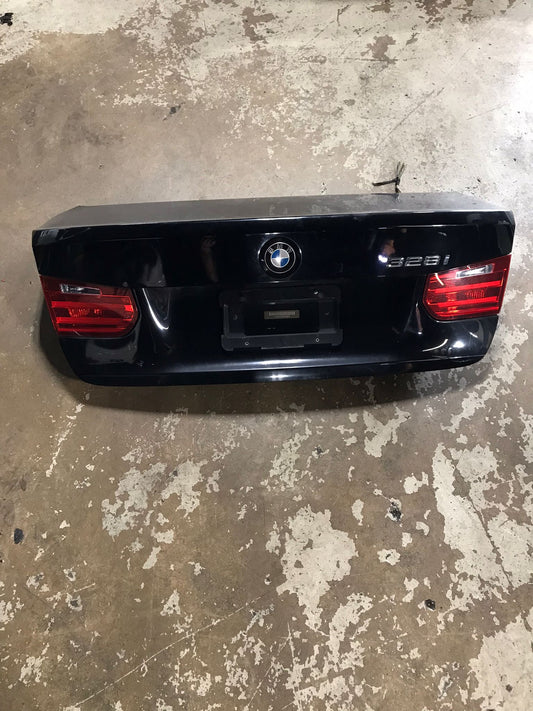 2012-2018 BMW 3 SERIES F30 M3 F80 REAR TRUNK DECK LID PANEL BLACK OEM SKU 1365