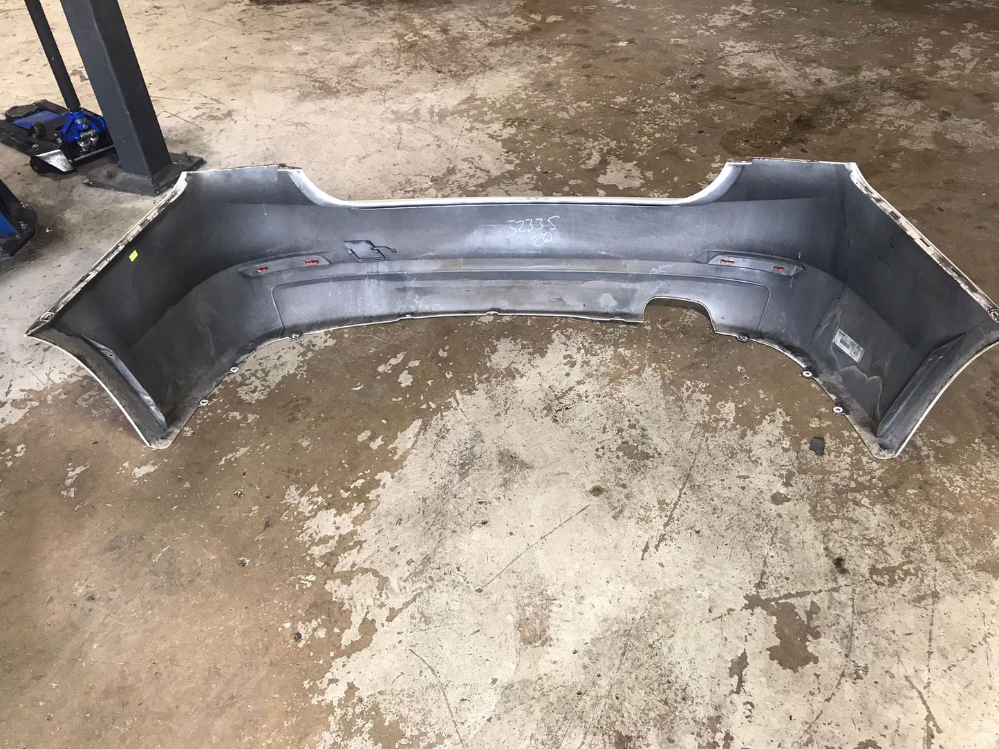 REAR BUMPER BMW 328I 320I F30 WHITE OEM  SKU 1434