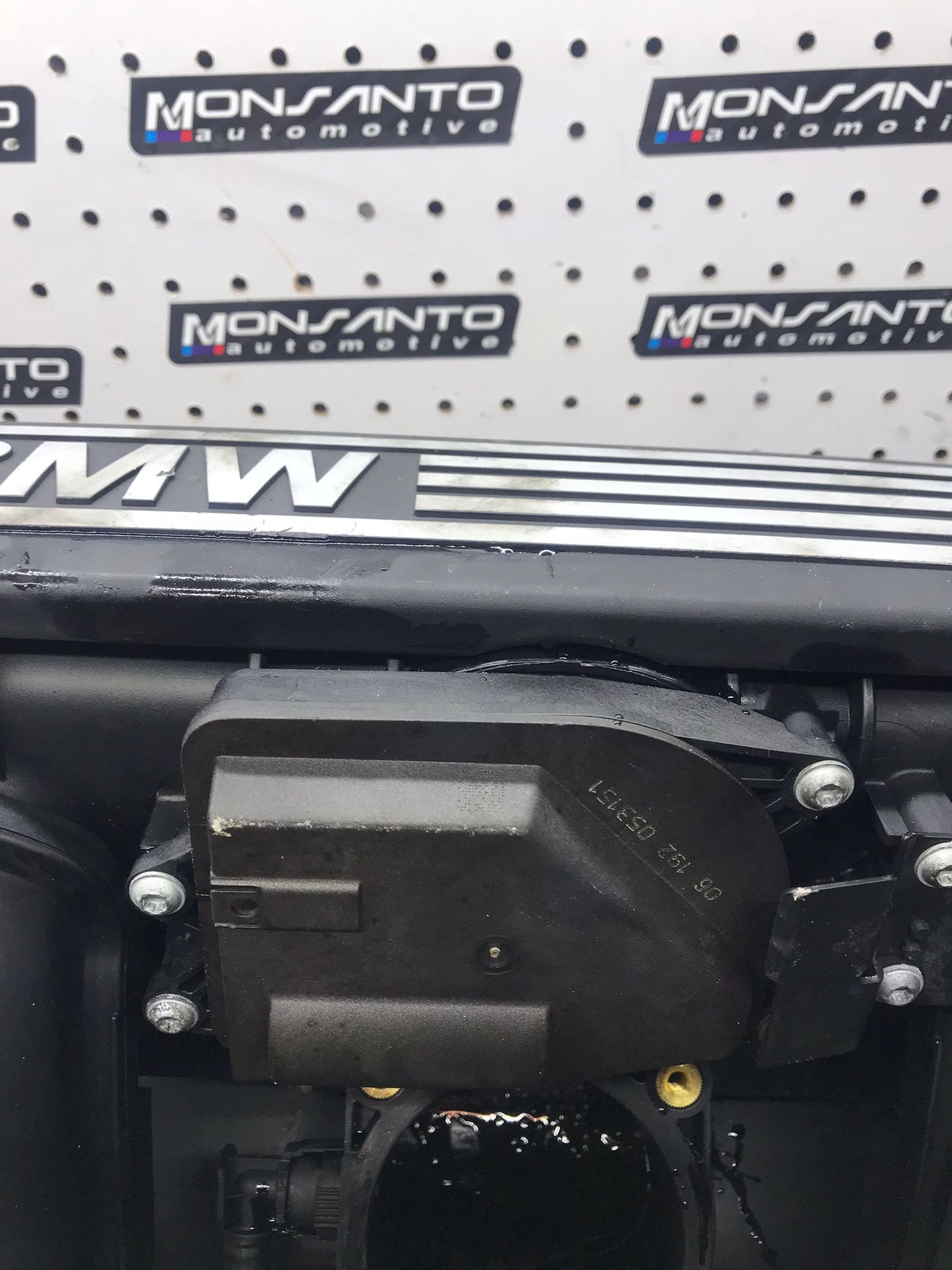 BMW 3 STAGE DISA INTAKE MANIFOLD N51 N52 E90 E92 328I 325I 330I OEM  SKU 1438